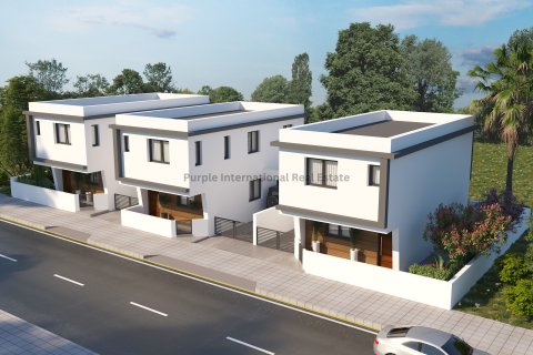 3 bedrooms Villa in Oroklini, Larnaka, Cyprus No. 52411