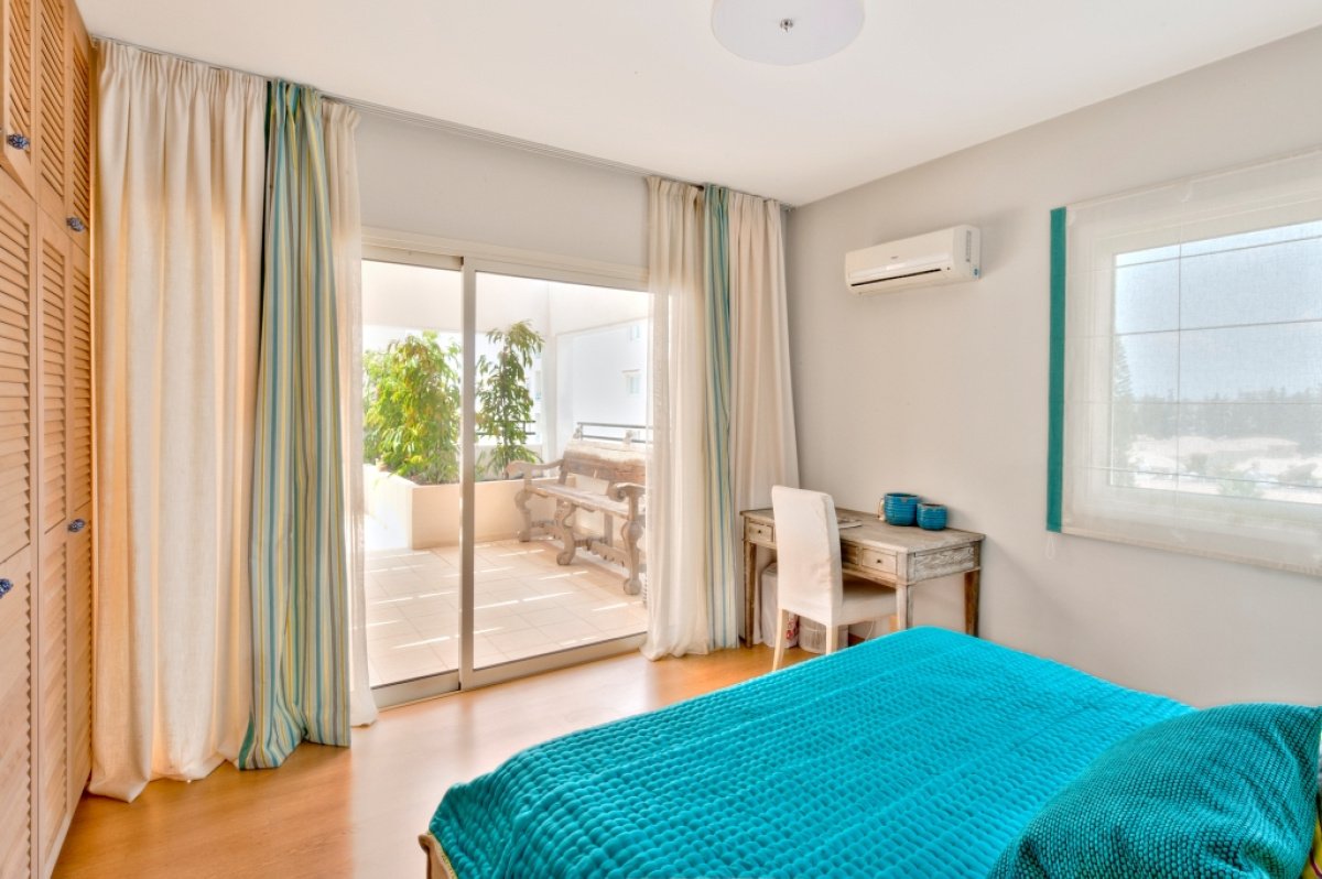 Studio Apartment in Limassol, Cyprus No. 38288