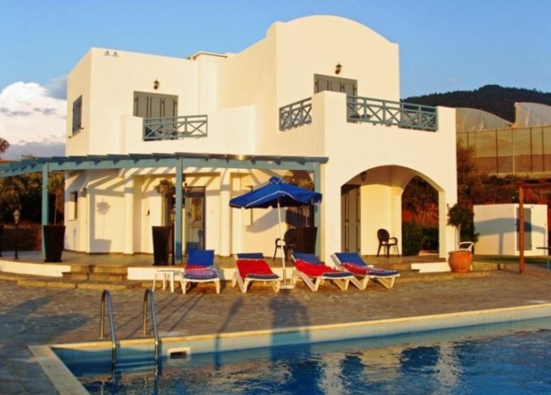 4 chambres Villa à Paphos, Chypre No. 38286