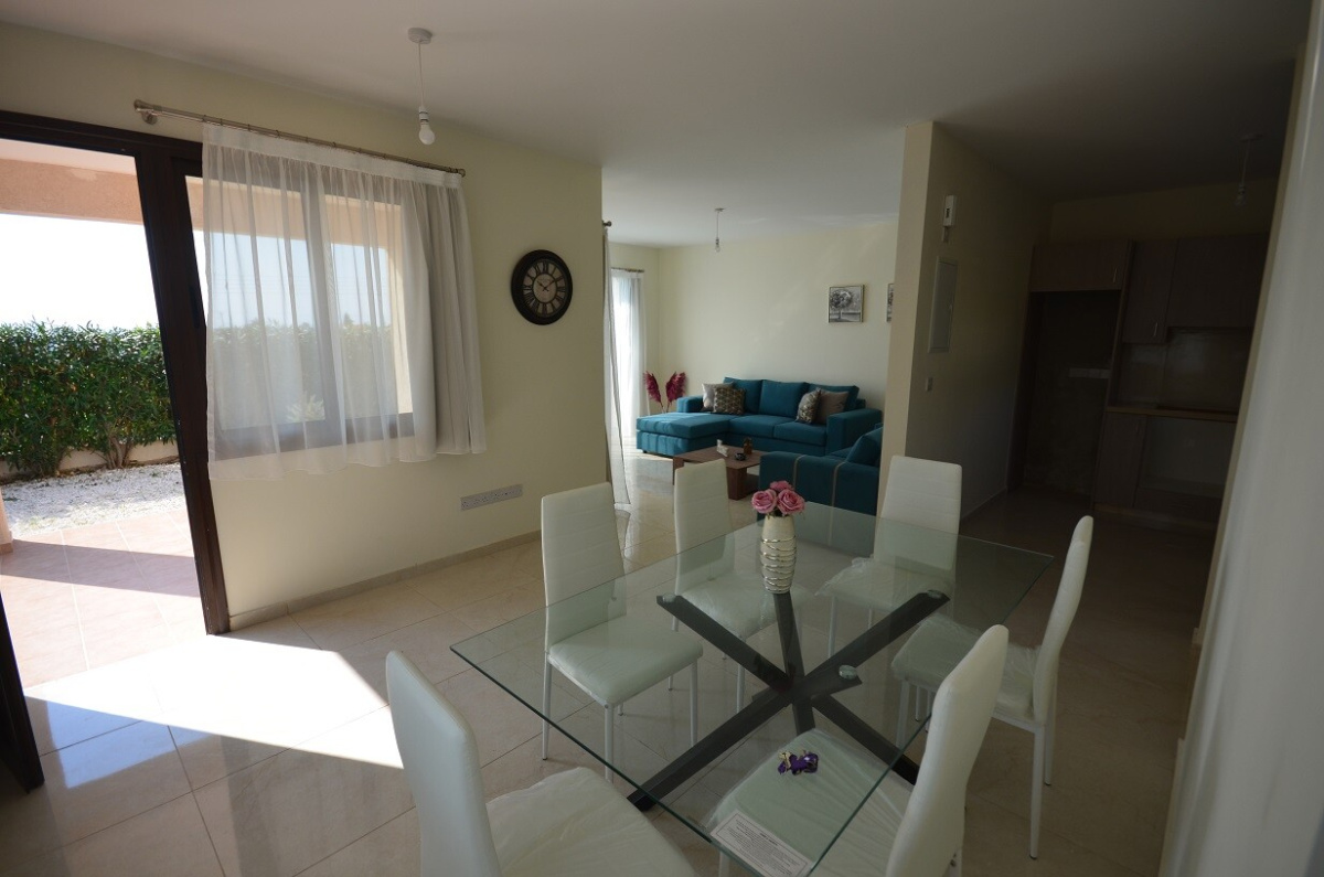 4 pièces Villa à Paphos, Chypre No. 38986