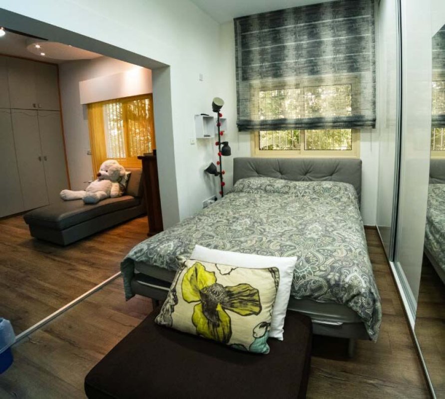 9 rooms Villa in Limassol, Cyprus No. 38989