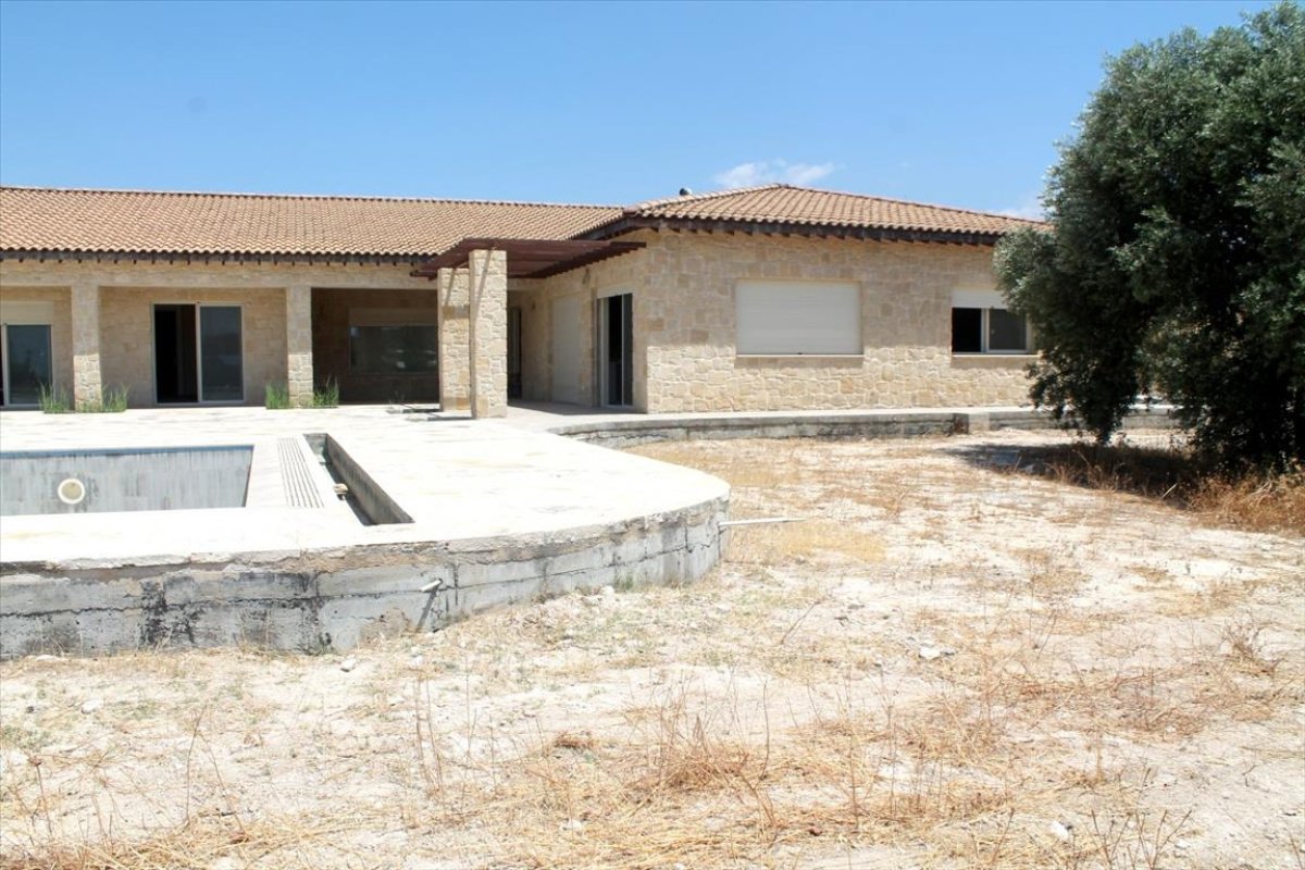 7 chambres Villa à Limassol, Chypre No. 38253