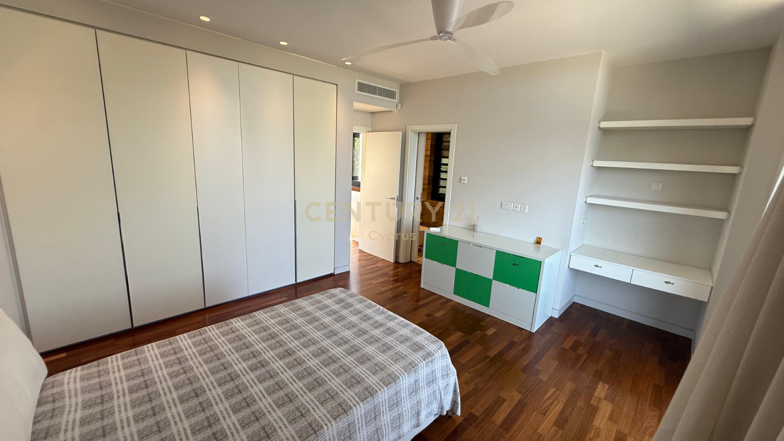 6 dormitorios Villa en Agios Athanasios, Limassol, Chipre No. 53515
