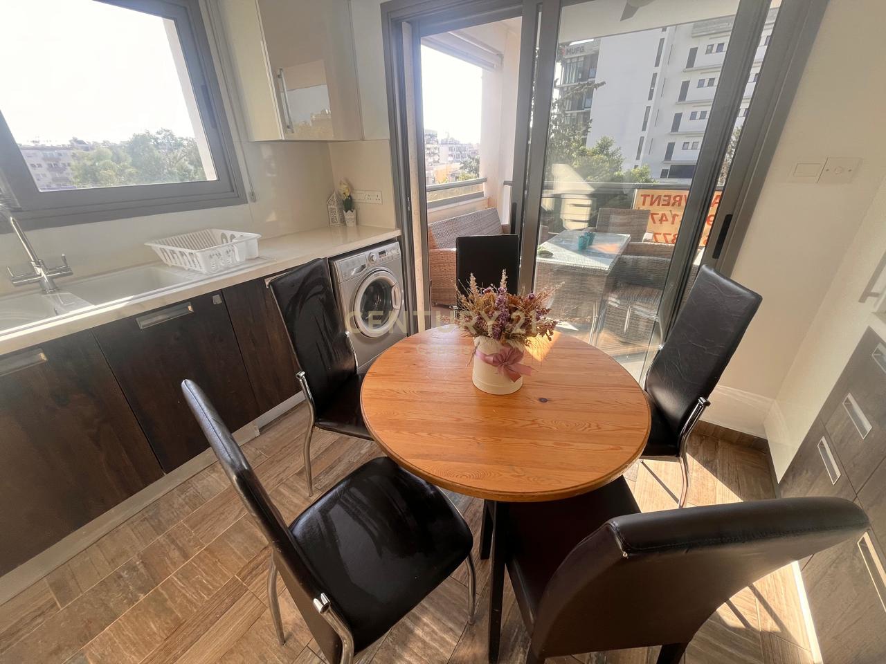 3 bedrooms Apartment in Germasogeia, Limassol, Cyprus No. 53513