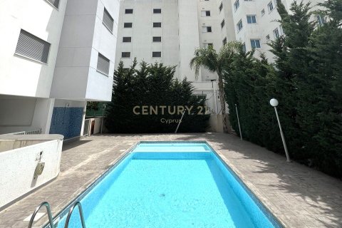 3 bedrooms Apartment in Germasogeia, Limassol, Cyprus No. 53513