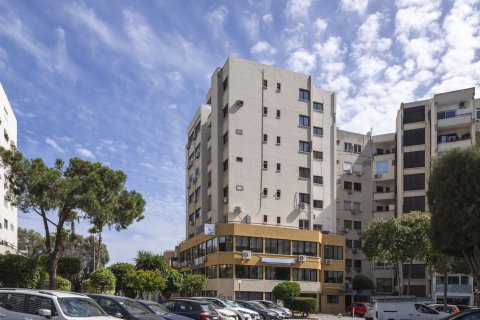 1072m2 Commercial property in Limassol, Cyprus No. 42183