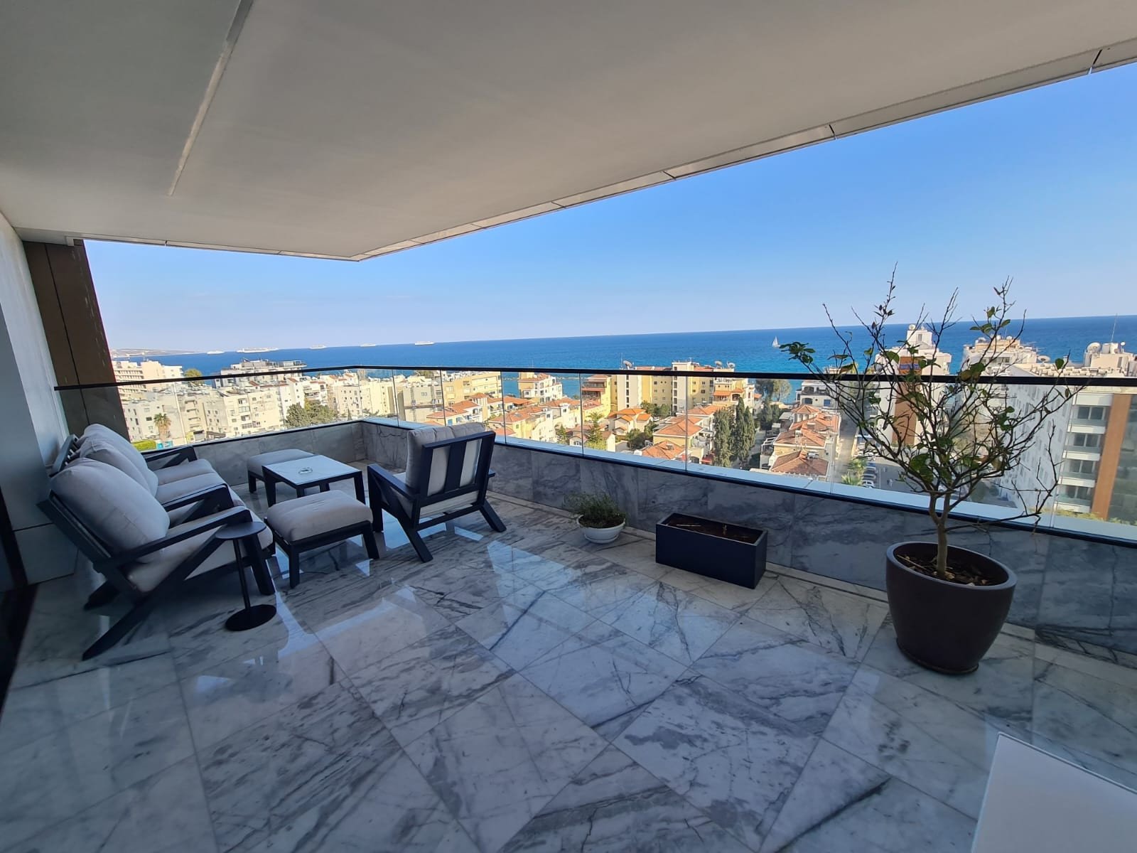 1 bedroom Apartment in Germasogeia, Limassol, Cyprus No. 6635