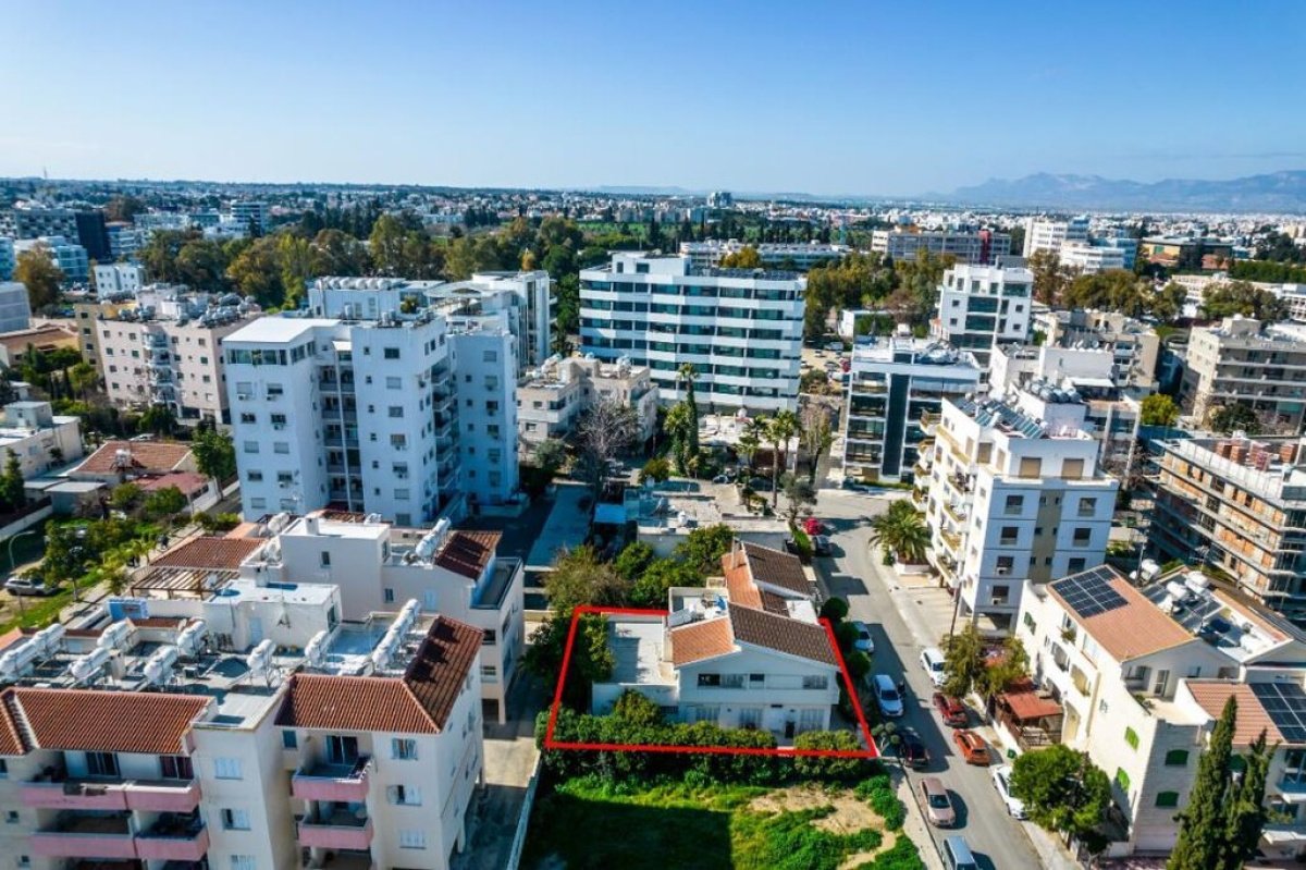 411m2 Villa en Nicosia, Chipre No. 37925