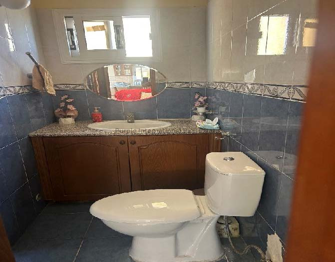 6 bedrooms Villa in Pissouri, Limassol, Cyprus No. 39102