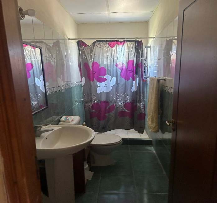 6 bedrooms Villa in Pissouri, Limassol, Cyprus No. 39102