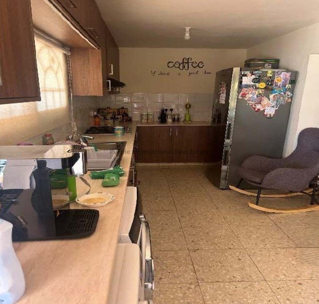 6 bedrooms Villa in Pissouri, Limassol, Cyprus No. 39102