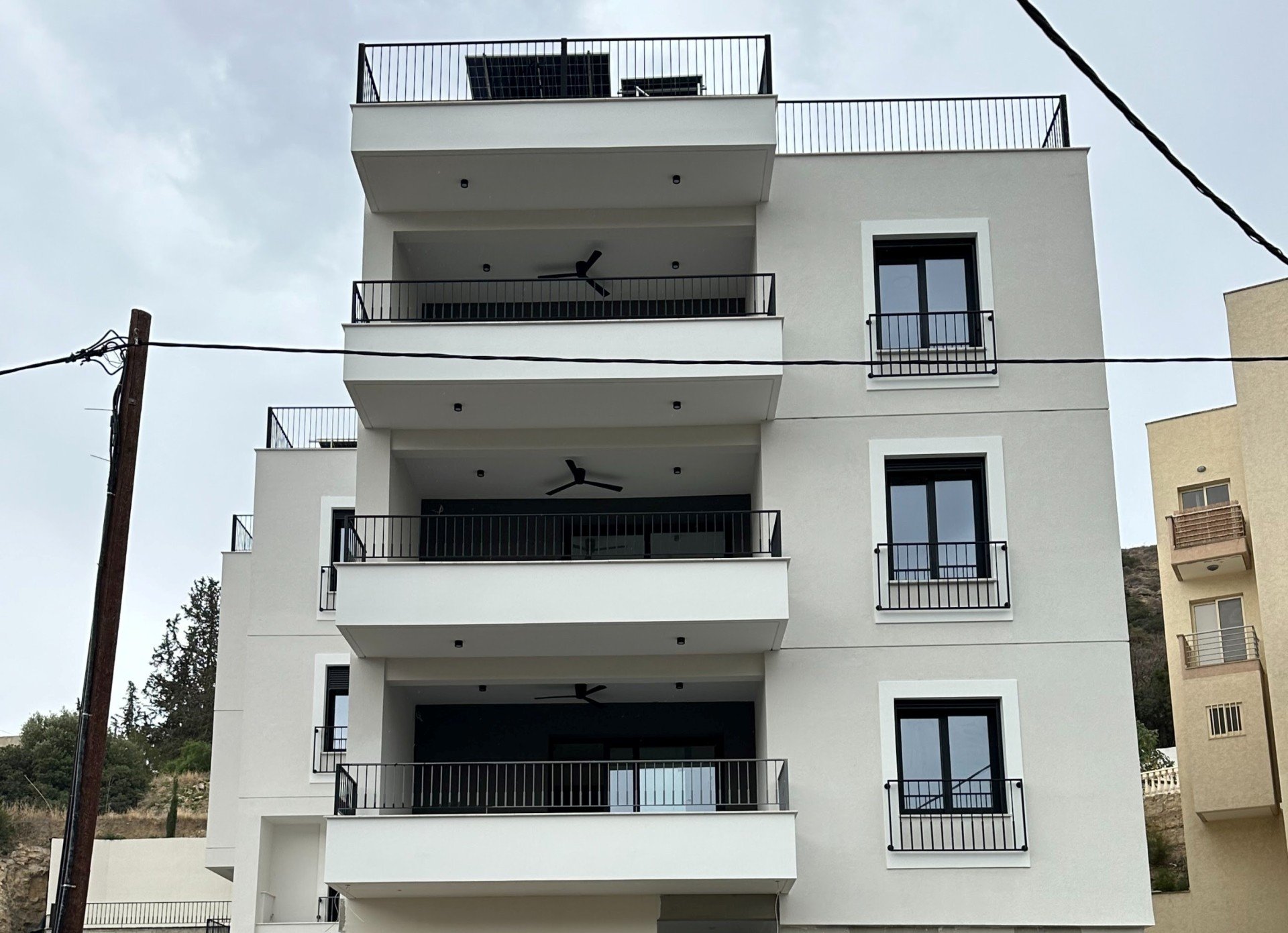 3 bedrooms Apartment in Germasogeia, Limassol, Cyprus No. 46822