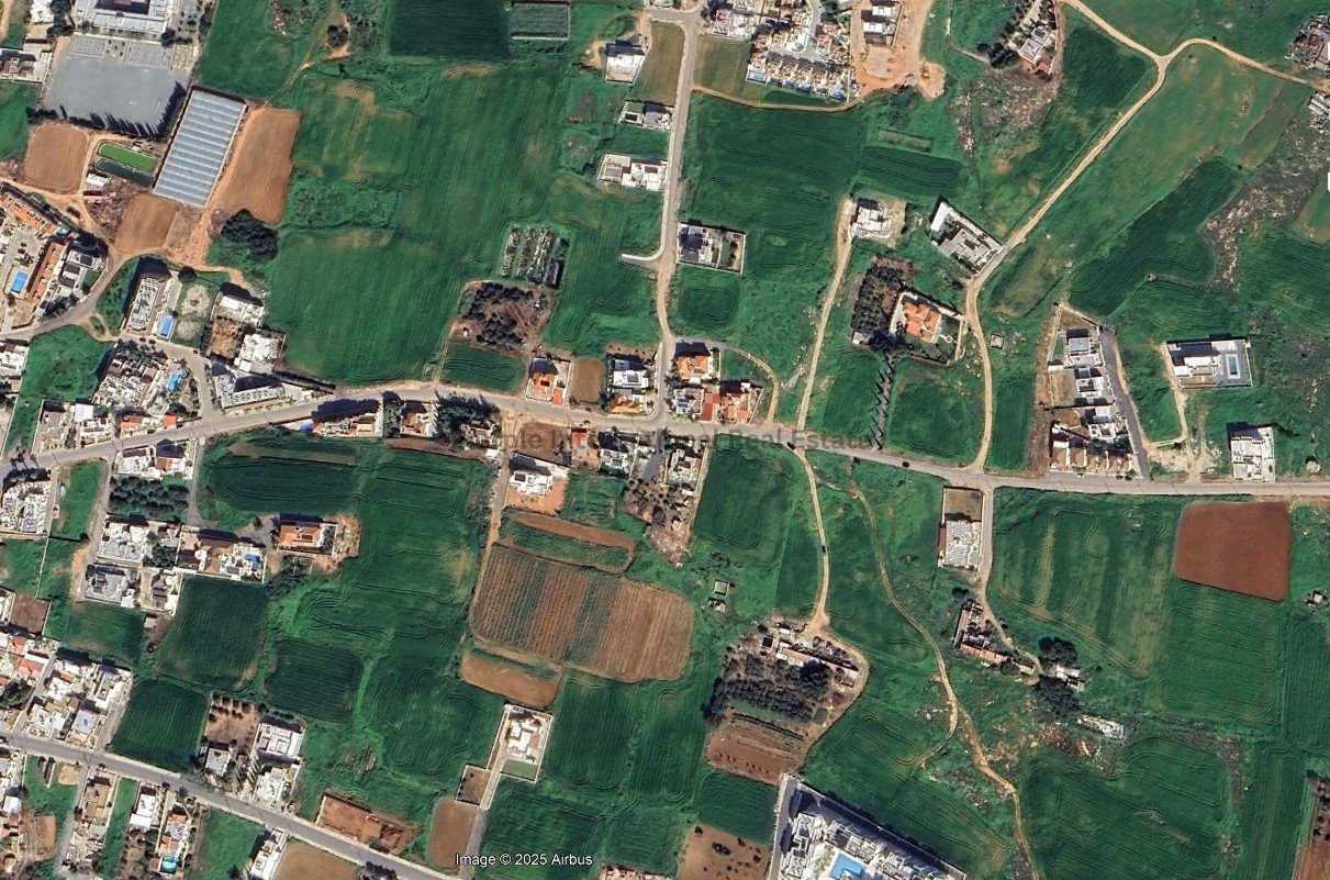 Land in Paralimni, Ammochostos, Cyprus No. 39044