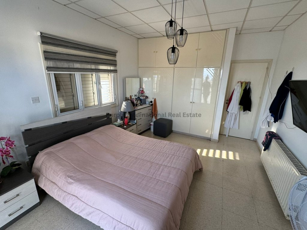 4 bedrooms Villa in Pyla, Larnaka, Cyprus No. 39042