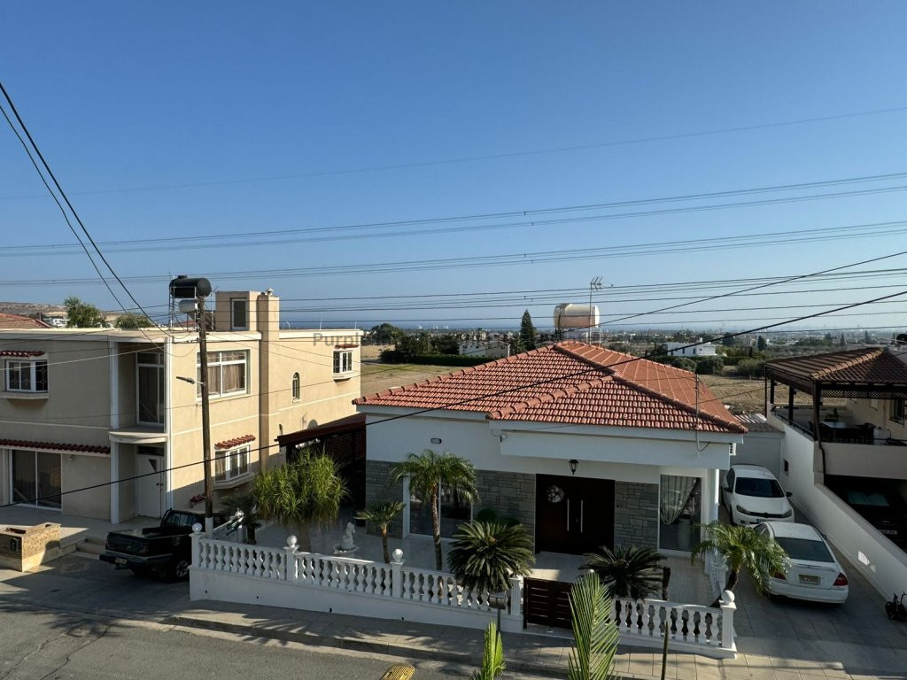 4 bedrooms Villa in Pyla, Larnaka, Cyprus No. 39042