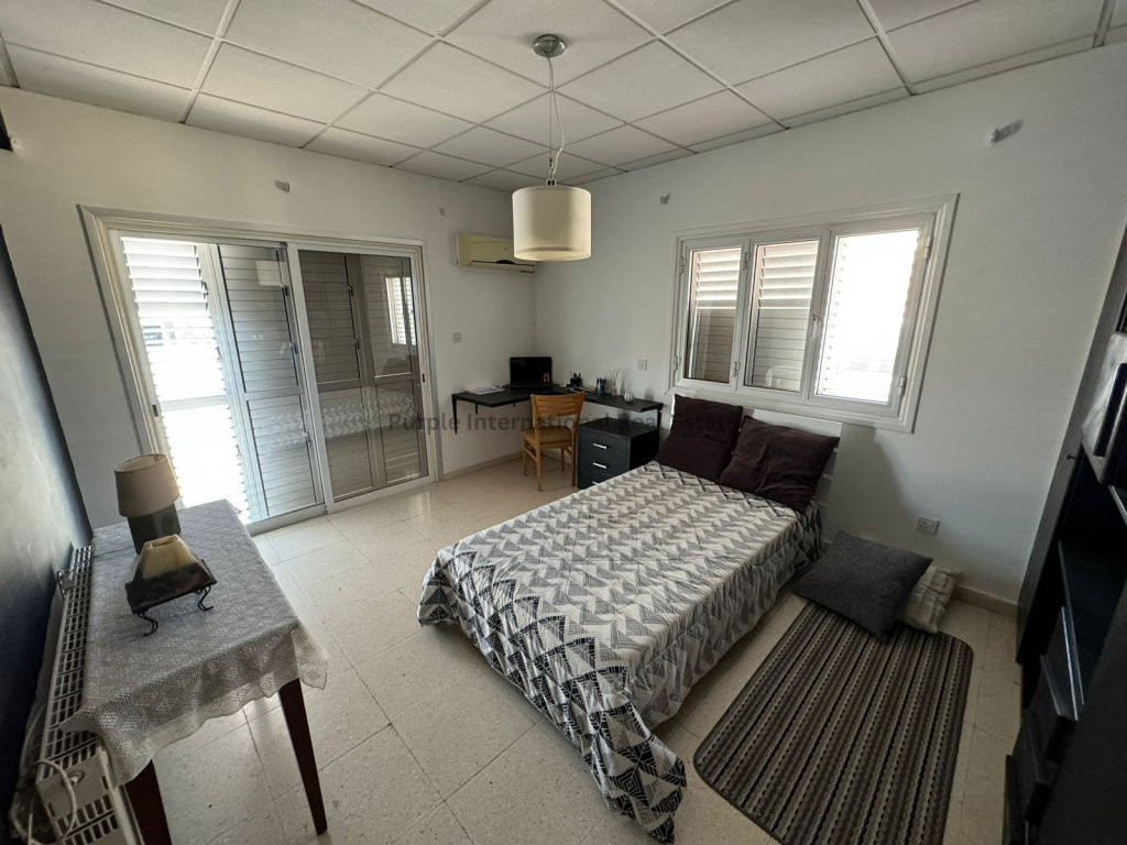 4 bedrooms Villa in Pyla, Larnaka, Cyprus No. 39042