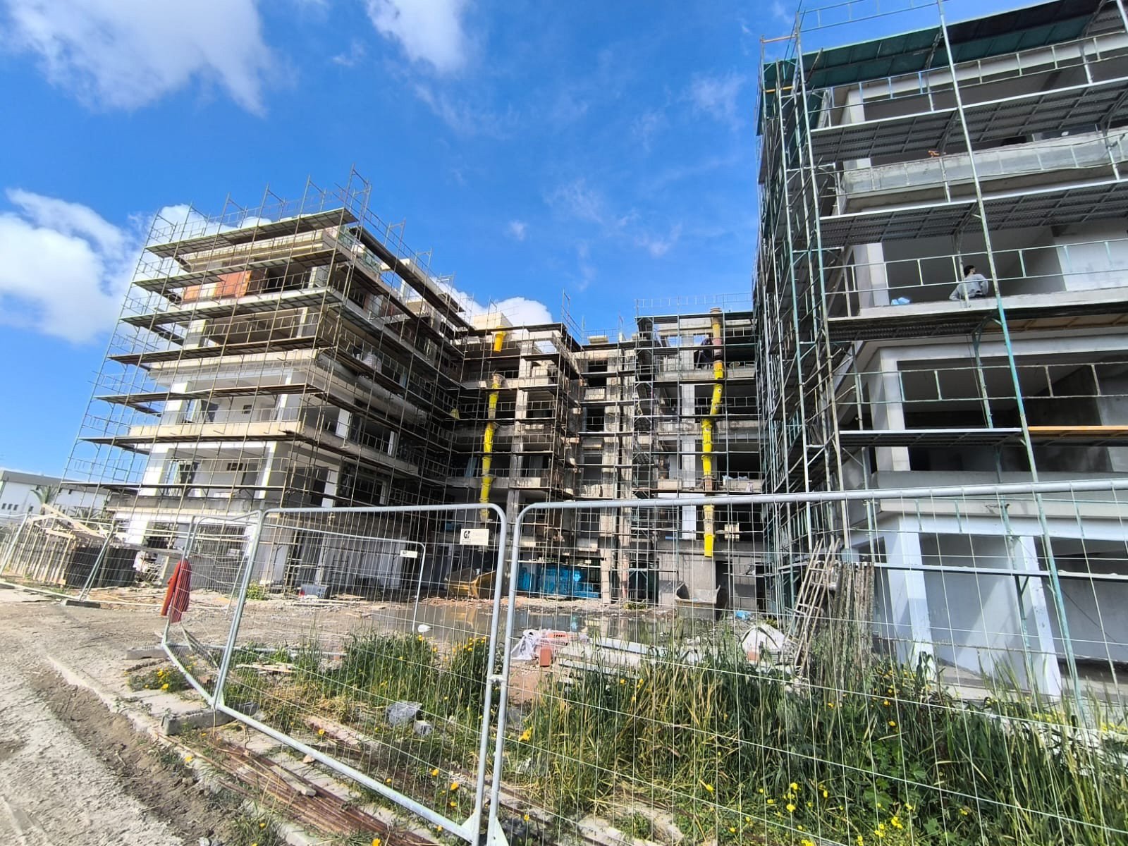 3 dormitorios Apartamento en Larnaca, Larnaka, Chipre No. 25027