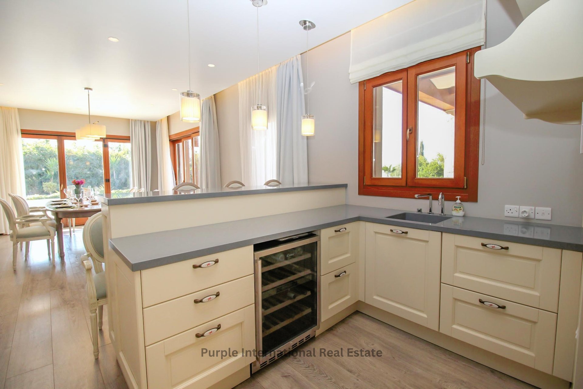 6 chambres Villa à Aphrodite Hills, Kouklia, Paphos, Chypre No. 36163