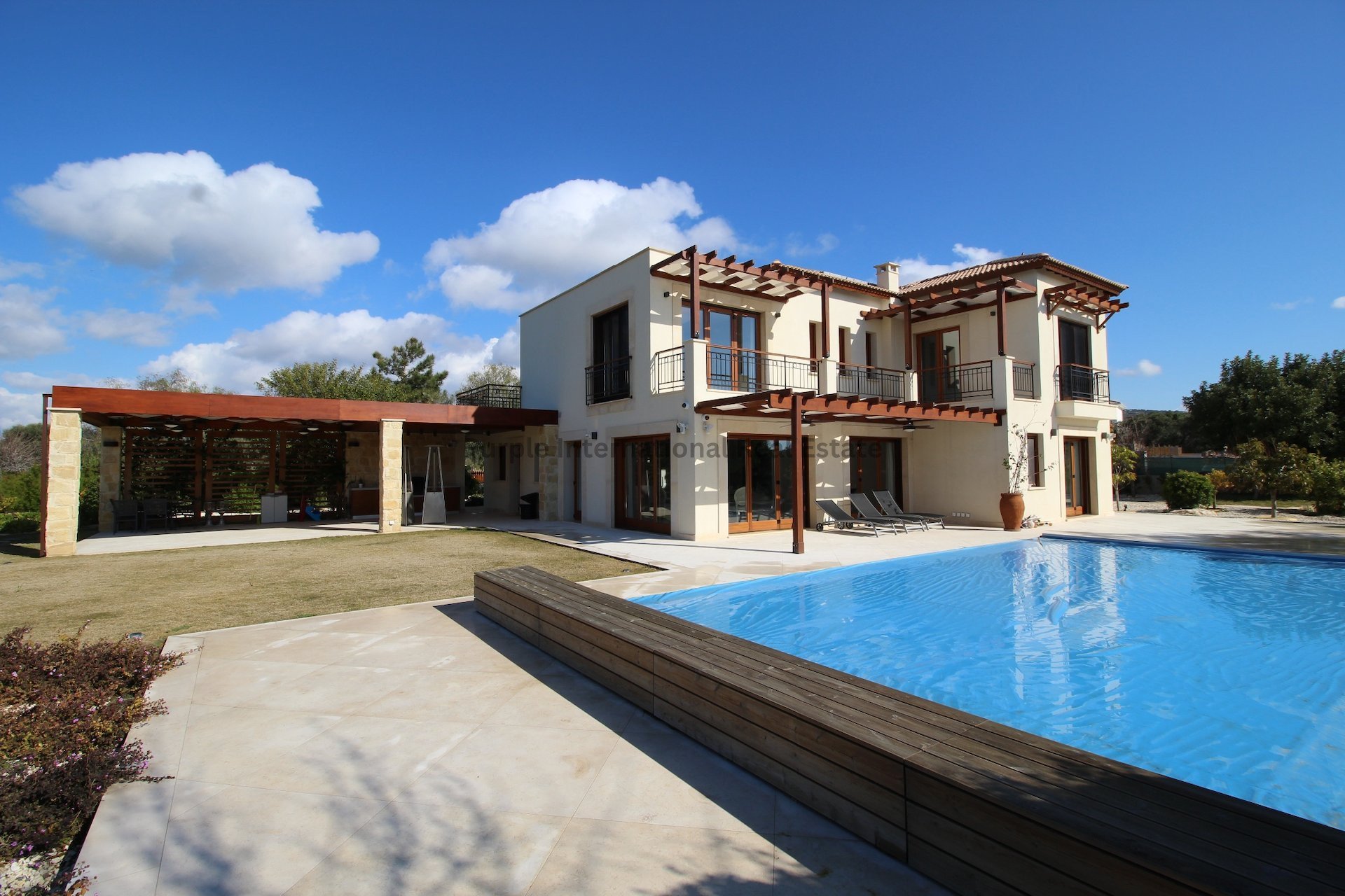 6 chambres Villa à Aphrodite Hills, Kouklia, Paphos, Chypre No. 36163