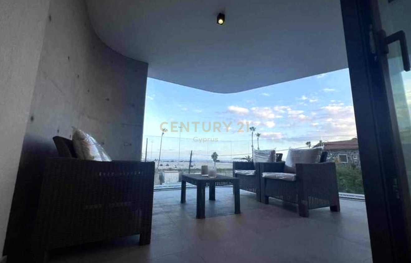 2 dormitorios Apartamento en Larnaca, Larnaka, Chipre No. 57168