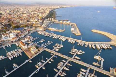 200m2 Commercial property in Limassol, Cyprus No. 38270