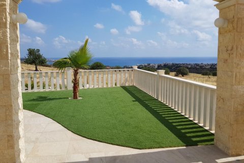 4 dormitorios Villa en Paphos, Chipre No. 38269