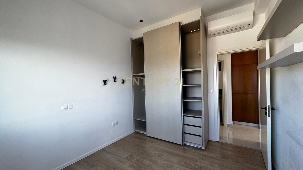 4 bedrooms Penthouse in Agios Athanasios, Limassol, Cyprus No. 53866