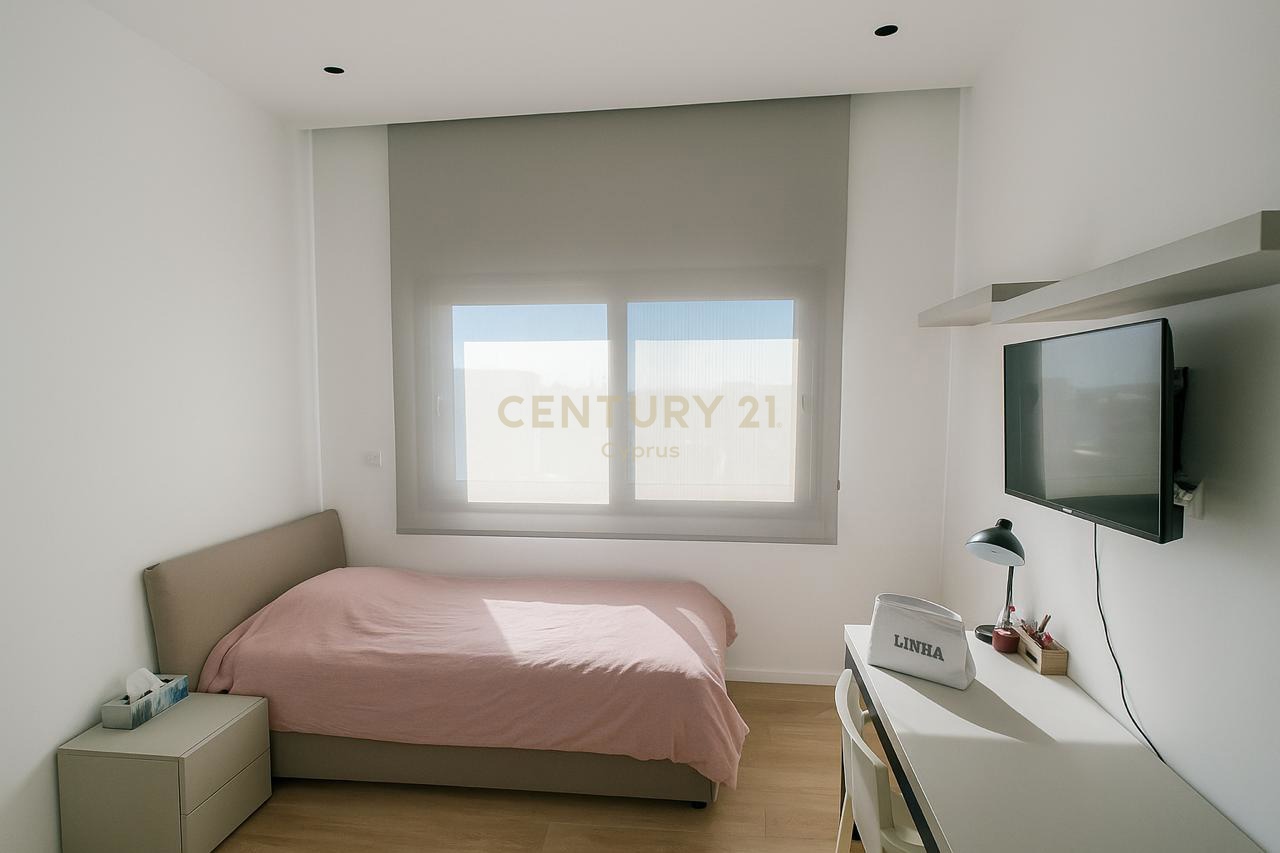 4 bedrooms Penthouse in Agios Athanasios, Limassol, Cyprus No. 53866