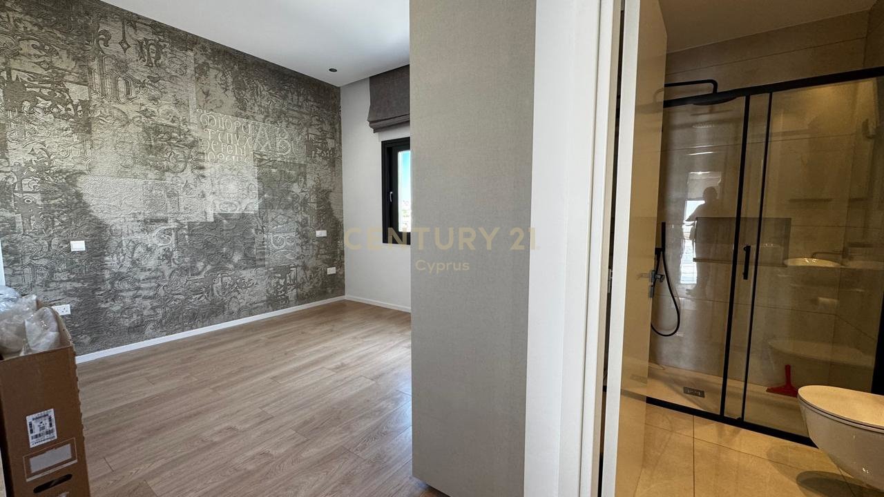 4 bedrooms Penthouse in Agios Athanasios, Limassol, Cyprus No. 53866