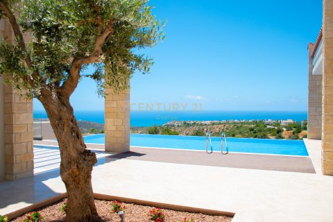 3 dormitorios Villa en Kouklia, Paphos, Chipre No. 53865