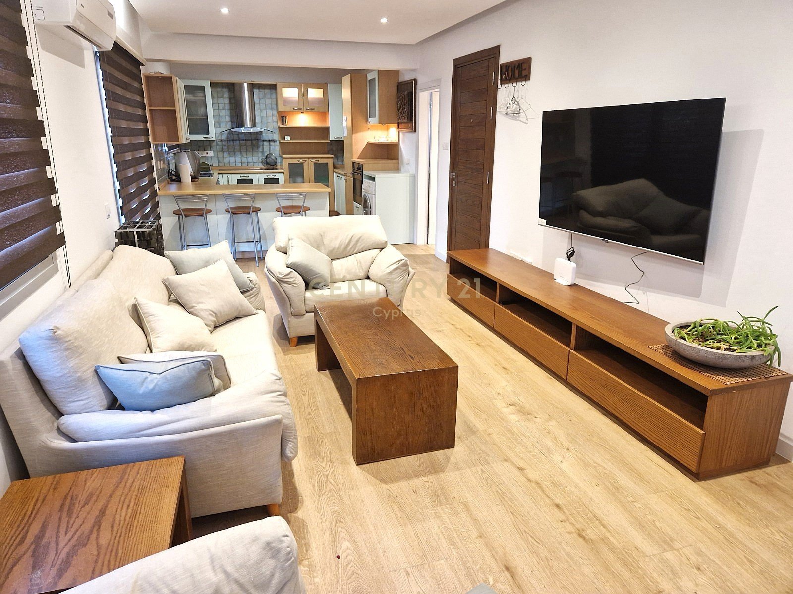 3 bedrooms Penthouse in Agios Tychonas, Limassol, Cyprus No. 54164