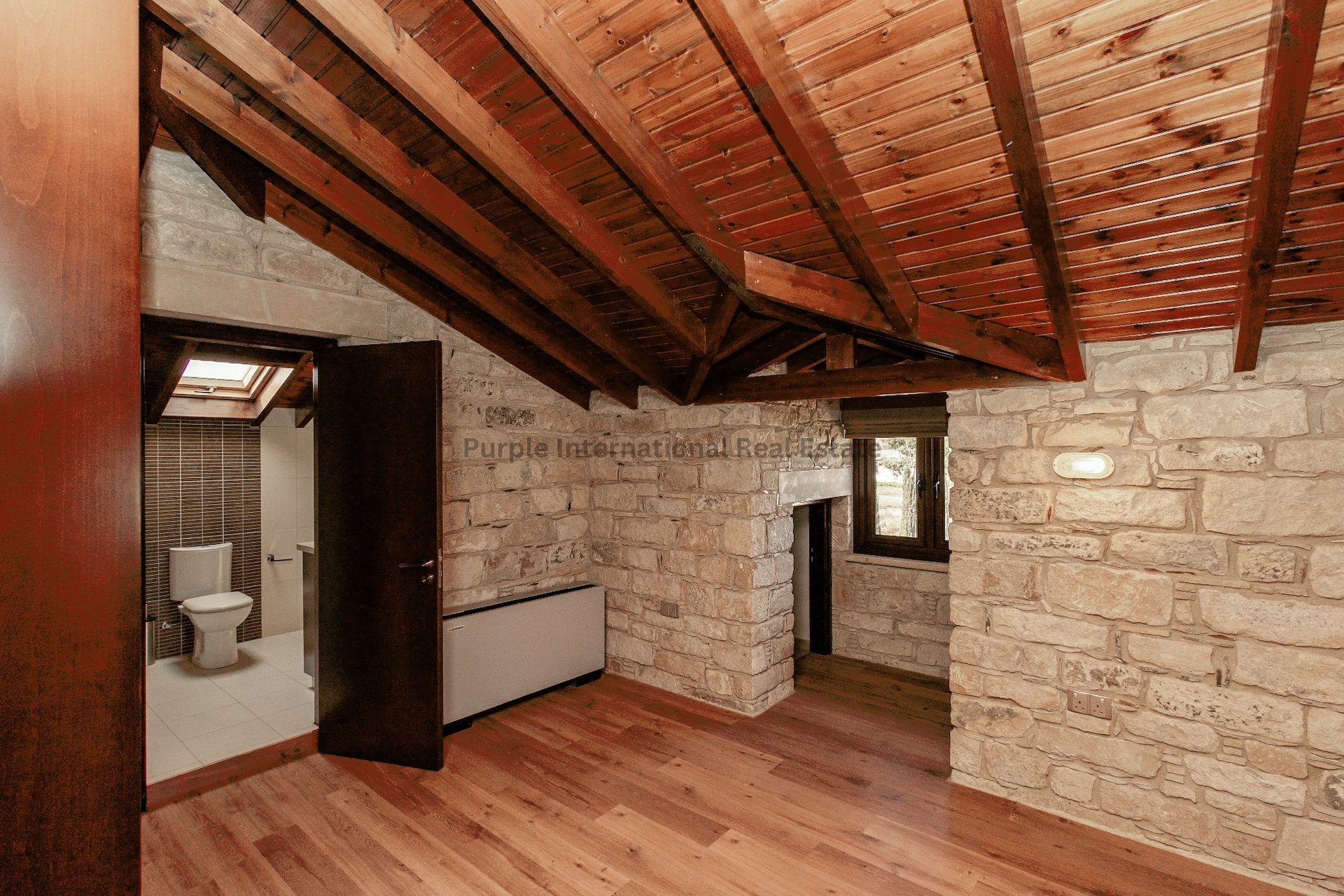 6 chambres Villa à Pervolia, Larnaka, Chypre No. 35055