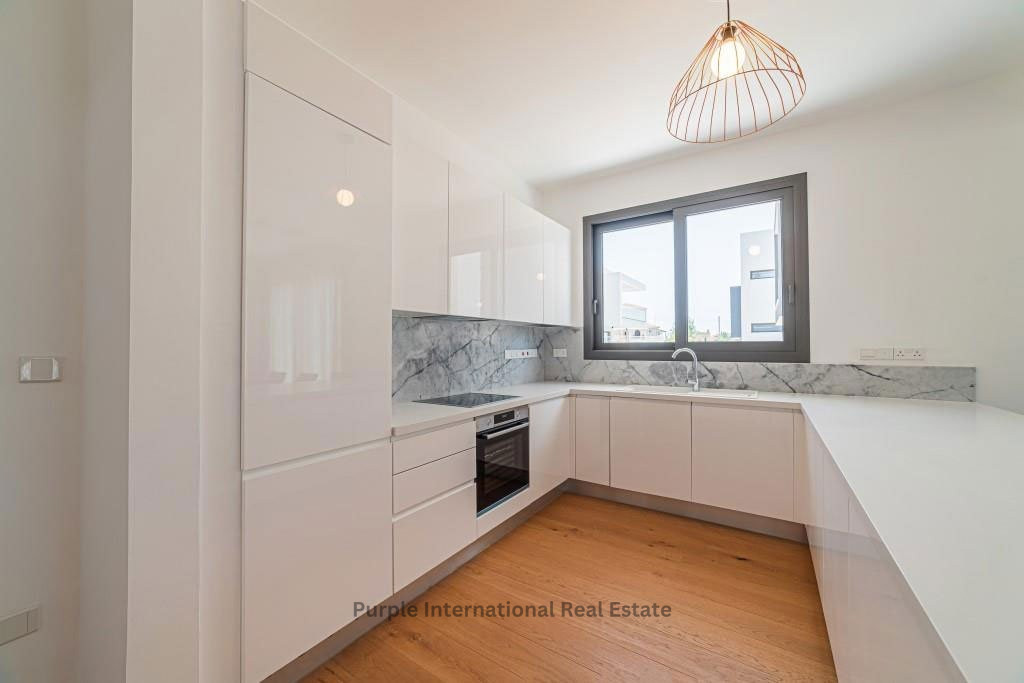 1 bedroom Apartment in Agios Tychonas, Limassol, Cyprus No. 36360