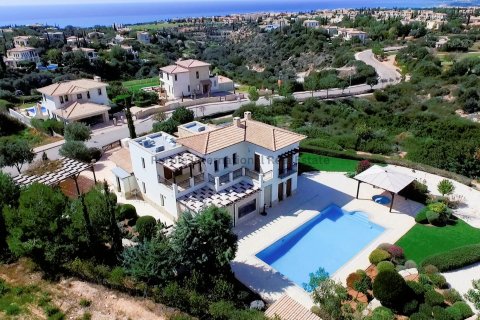 5 bedrooms Villa in Aphrodite Hills, Kouklia, Paphos, Cyprus No. 36146