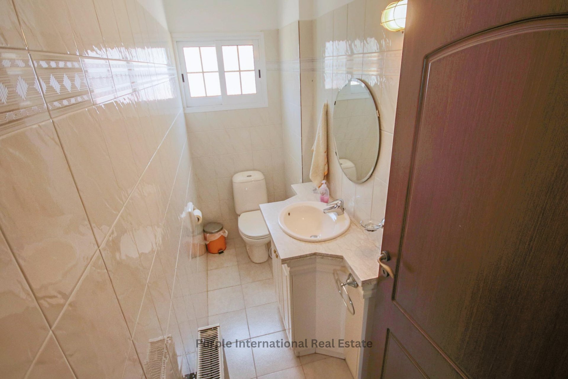 5 chambres Villa à Deryneia, Ammochostos, Chypre No. 36148