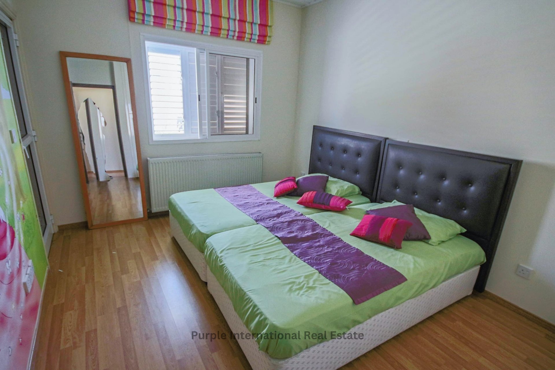 5 chambres Villa à Deryneia, Ammochostos, Chypre No. 36148