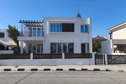 3 dormitorios Villa en Parekklisia, Limassol, Chipre No. 55019