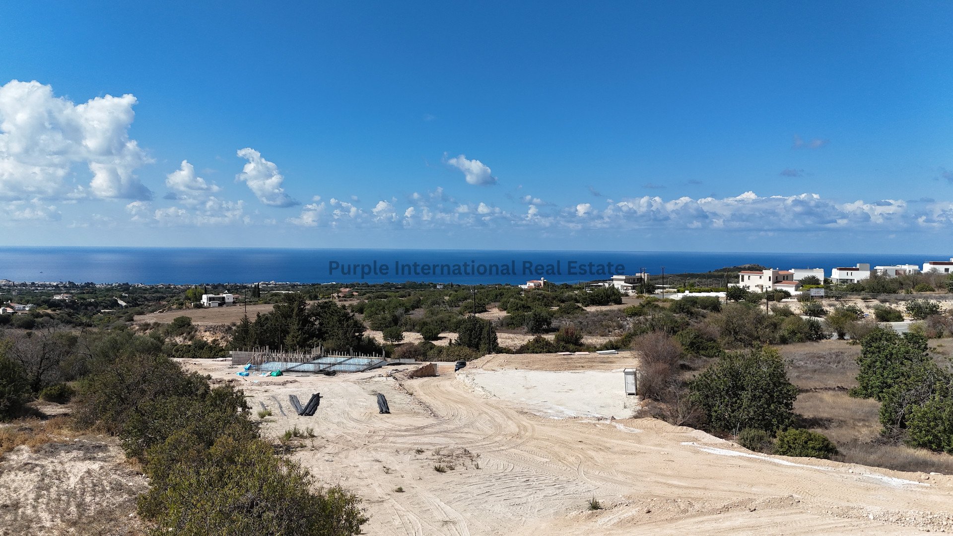 4 bedrooms Villa in Tala, Paphos, Cyprus No. 39296