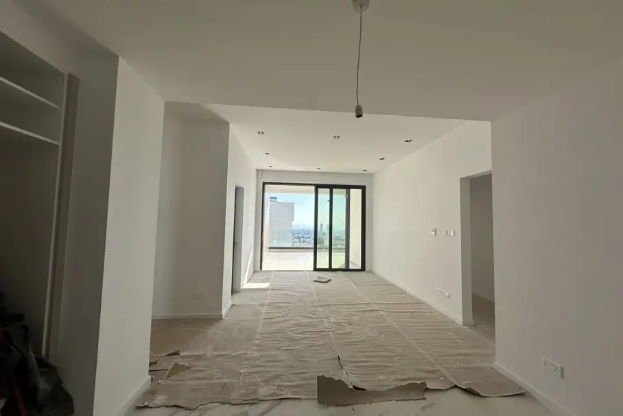 4 bedrooms Penthouse in Agios Athanasios, Limassol, Cyprus No. 56342