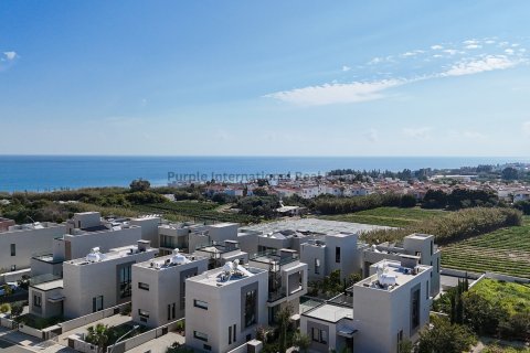 3 bedrooms Villa in Paralimni, Ammochostos, Cyprus No. 36827