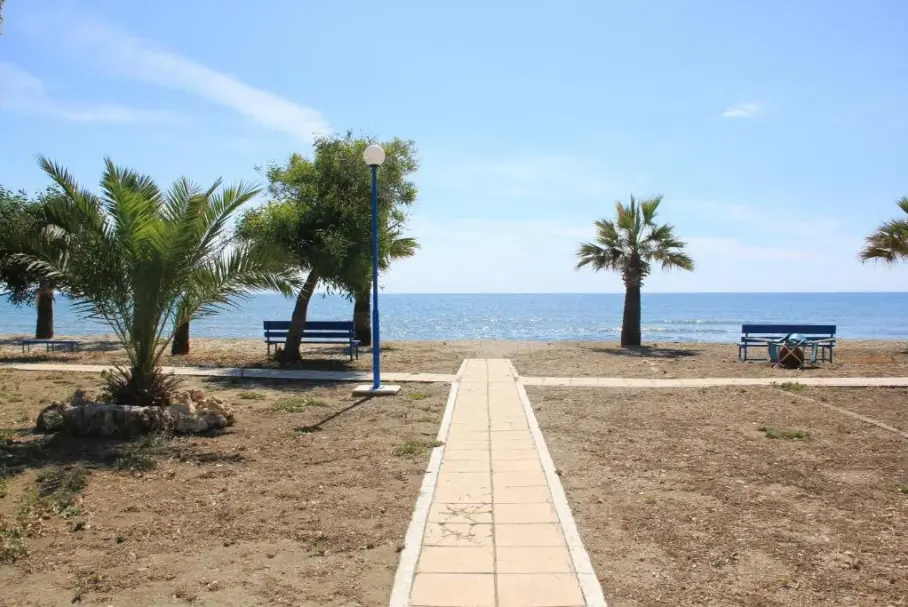3 bedrooms Villa in Pervolia, Larnaka, Cyprus No. 33310
