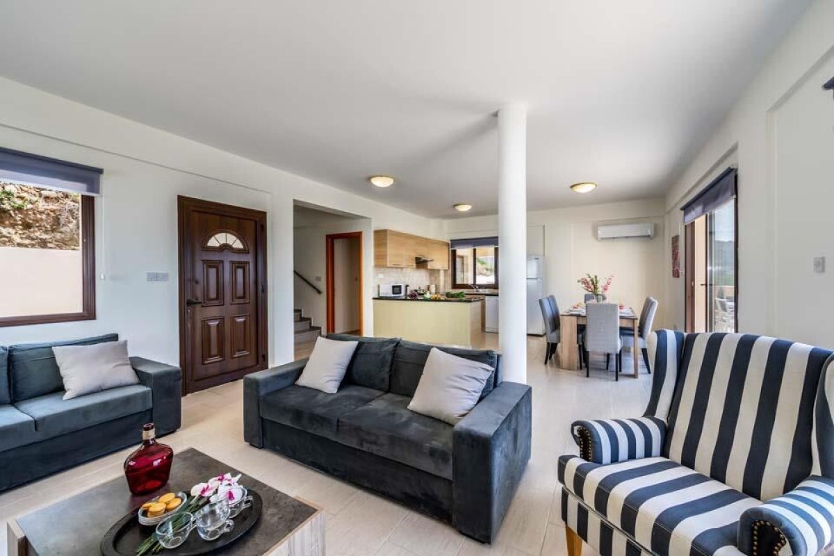 4 habitaciones Villa en Paphos, Chipre No. 38949