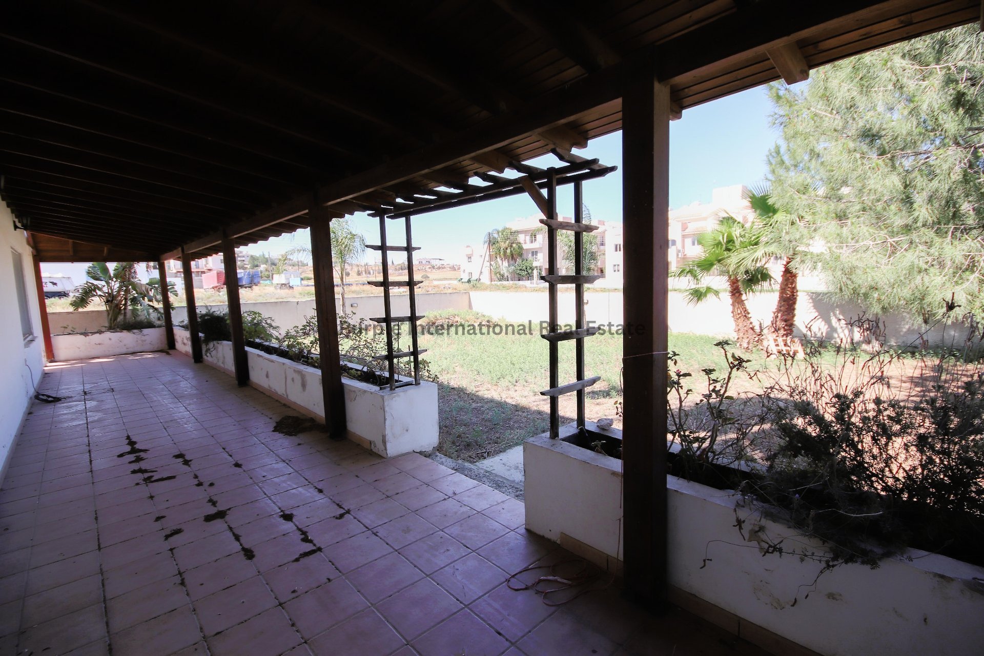 4 bedrooms Villa in Tersefanou, Larnaka, Cyprus No. 8039