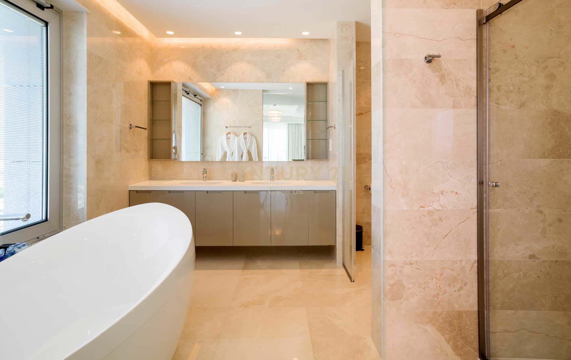 4 bedrooms Penthouse in Pyrgos, Limassol, Cyprus No. 55085