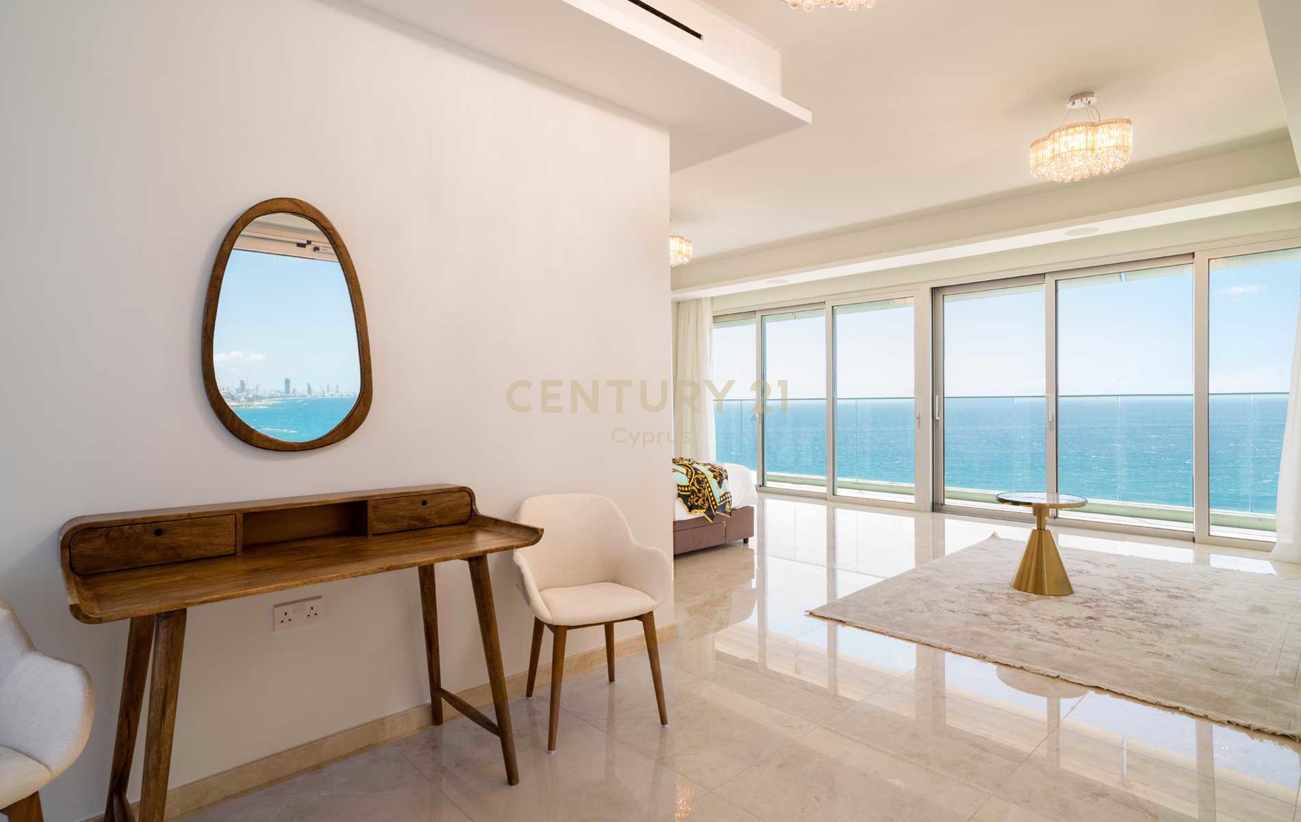 4 bedrooms Penthouse in Pyrgos, Limassol, Cyprus No. 55085