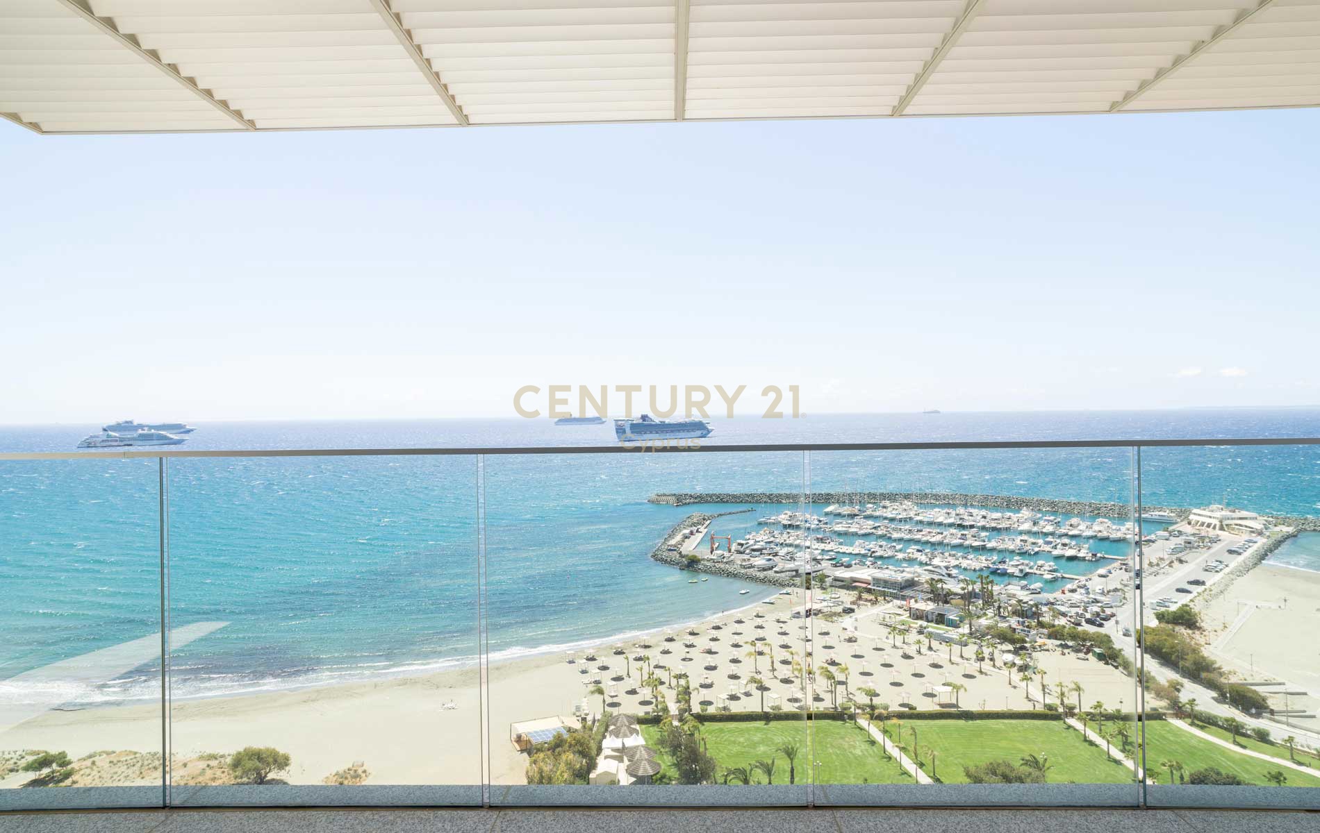 4 bedrooms Penthouse in Pyrgos, Limassol, Cyprus No. 55085