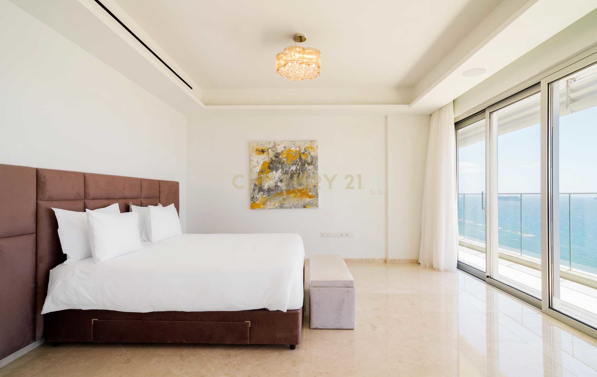 4 bedrooms Penthouse in Pyrgos, Limassol, Cyprus No. 55085