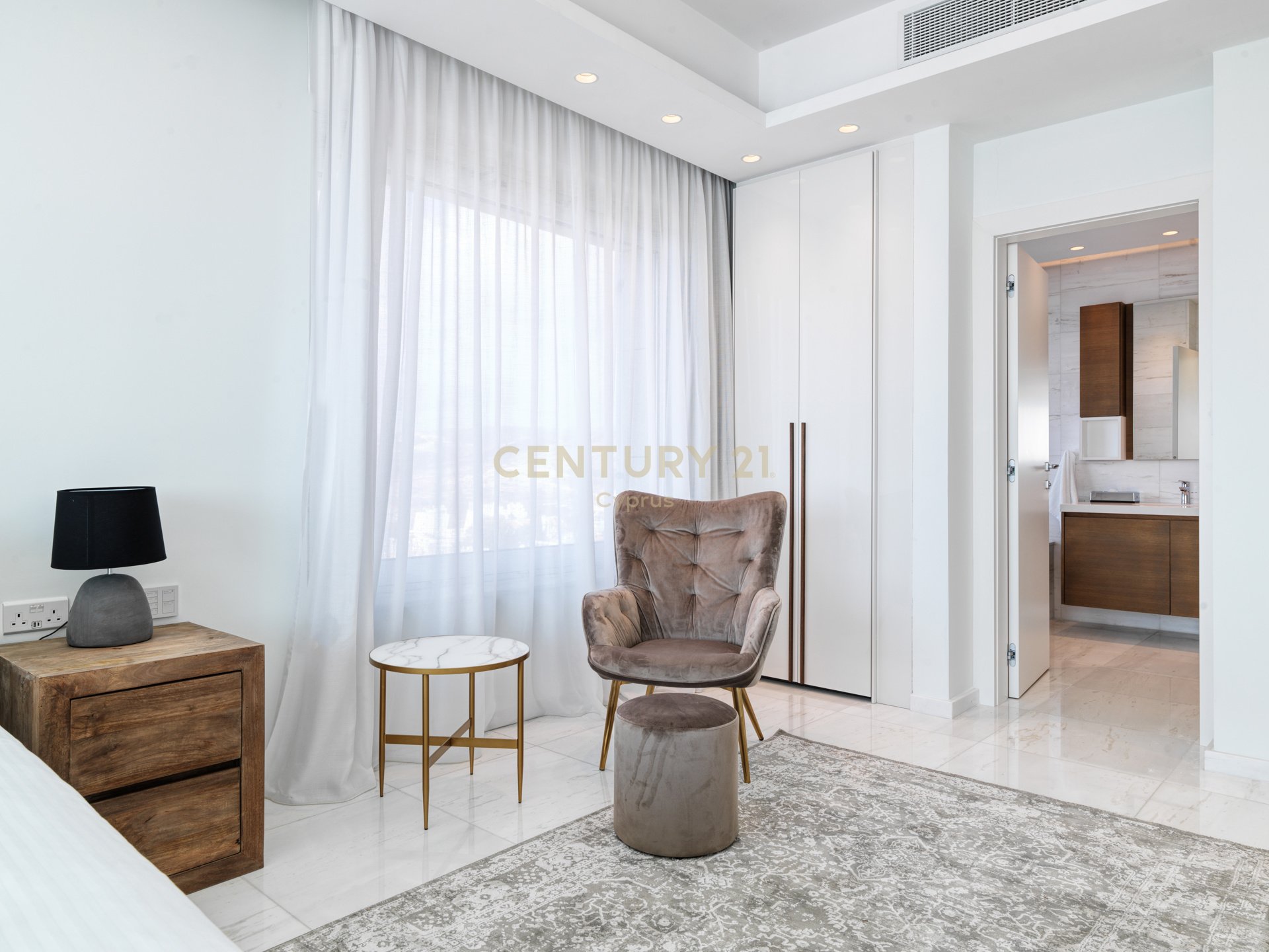 3 bedrooms Apartment in Pyrgos, Limassol, Cyprus No. 55083