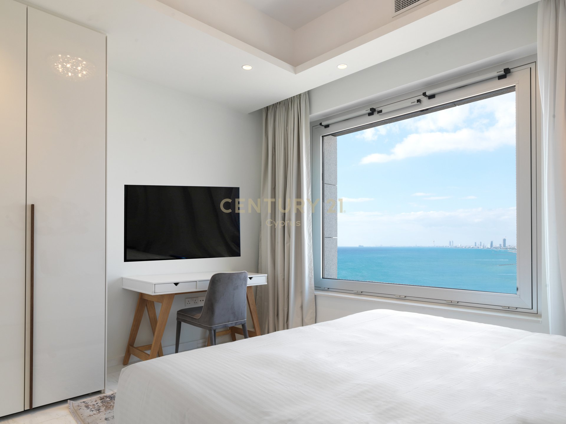 3 bedrooms Apartment in Pyrgos, Limassol, Cyprus No. 55083