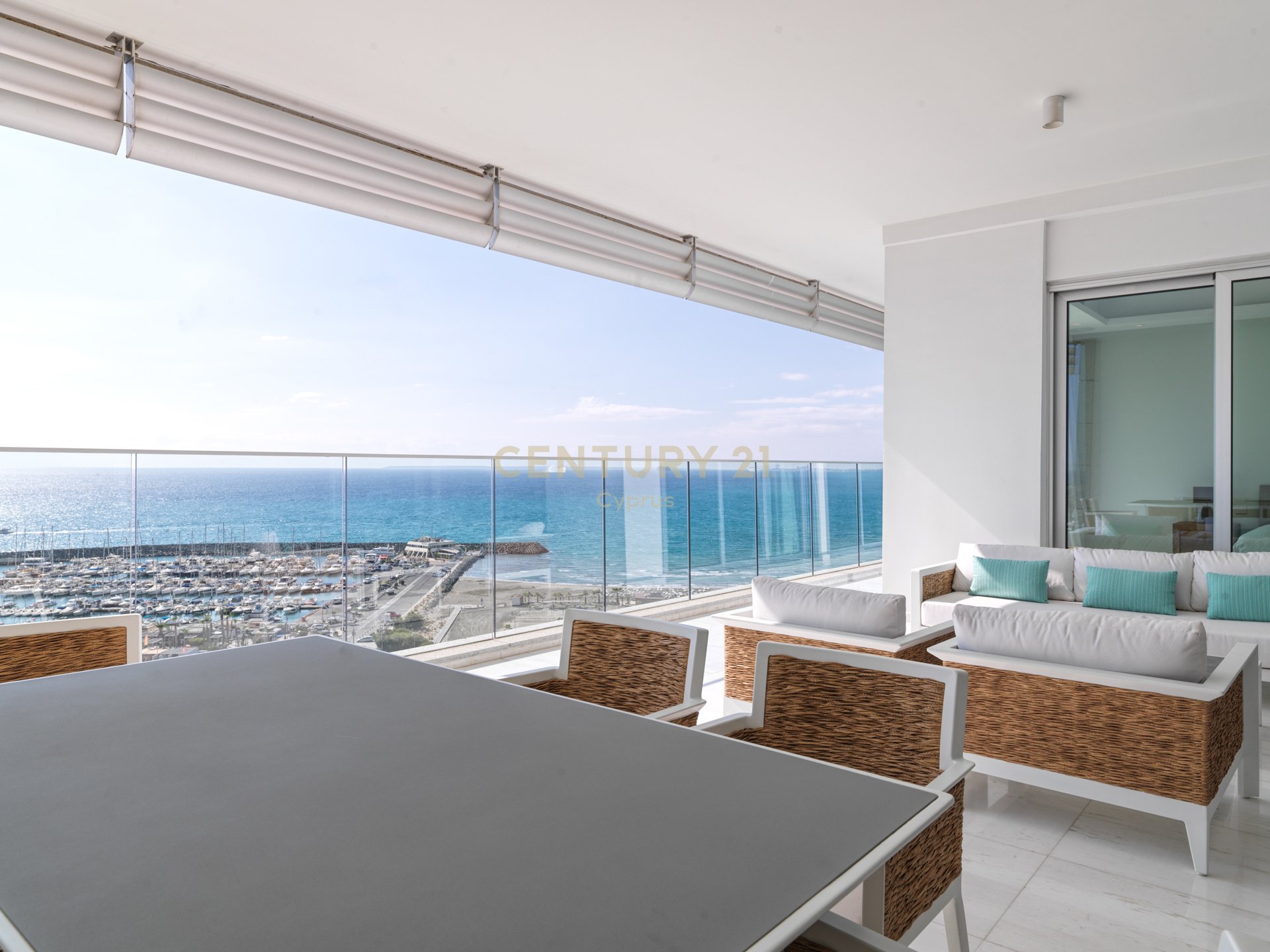 3 bedrooms Apartment in Pyrgos, Limassol, Cyprus No. 55083